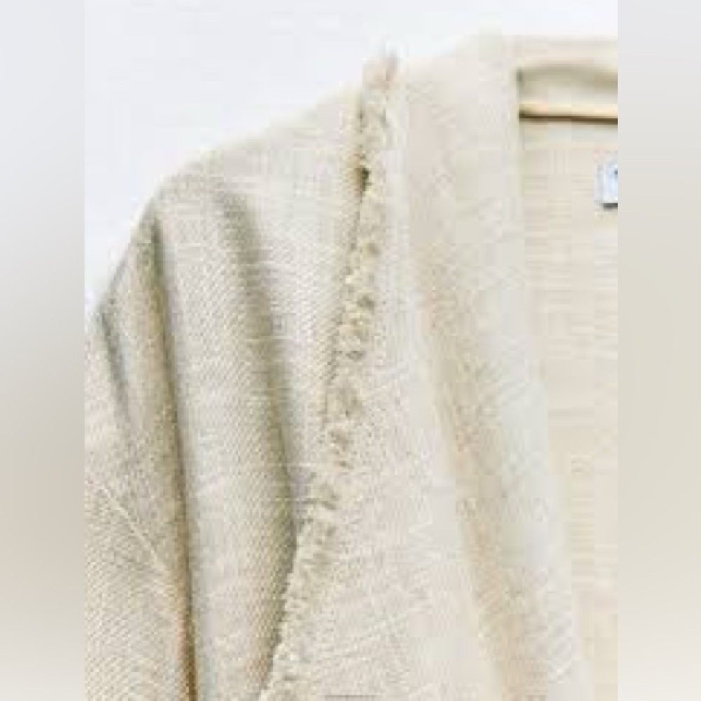 NWT. Zara Cream Viscose/Linen Blend Frayed Rustic Trench. Size M-L. - Picture 6 of 10